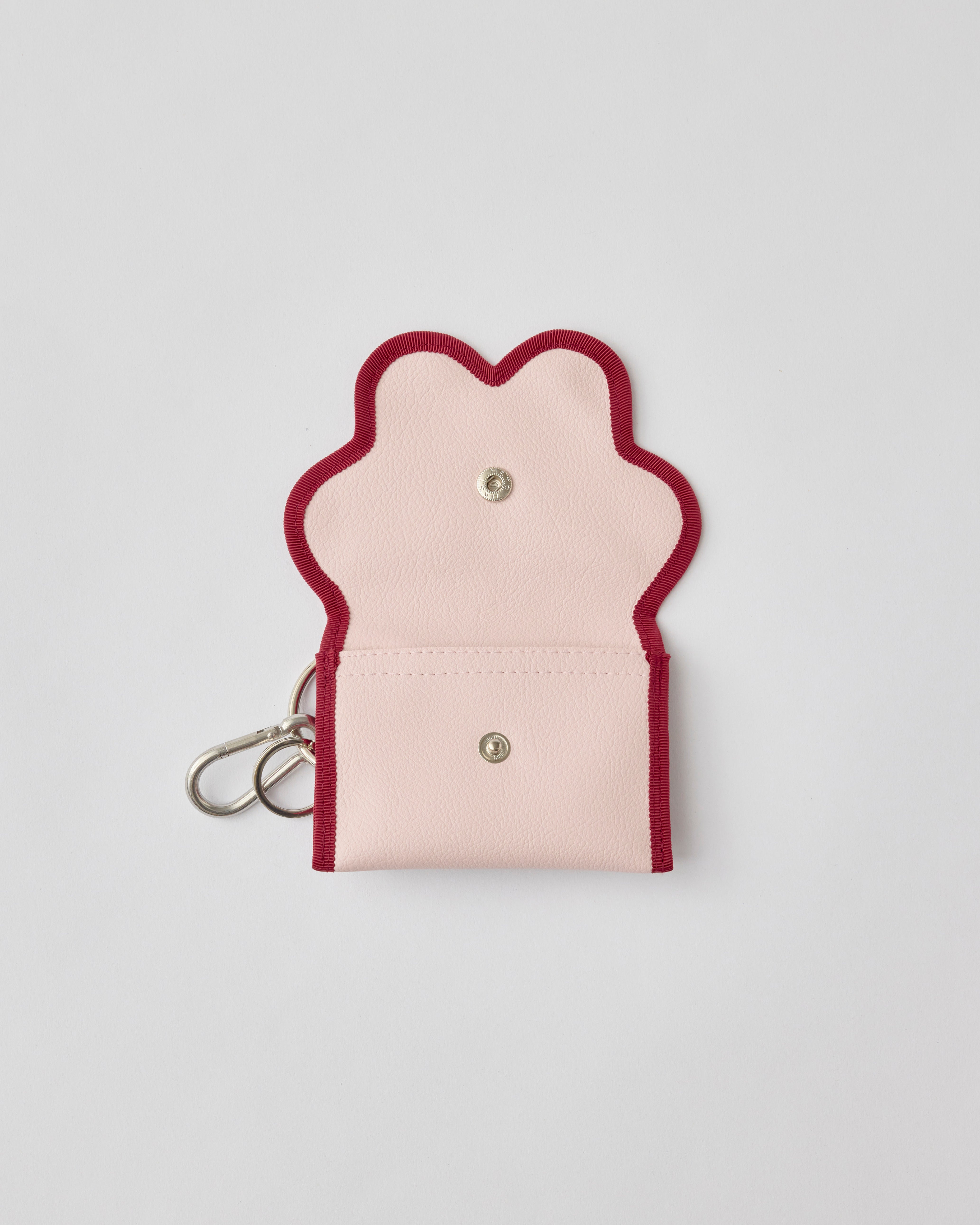 nori enomoto wave purse 2つのポケットとカラビナ付きの多機能パスケース。ギフトに最適なコンパクトなデザイン。ユニセックスでミニ財布としても活躍。