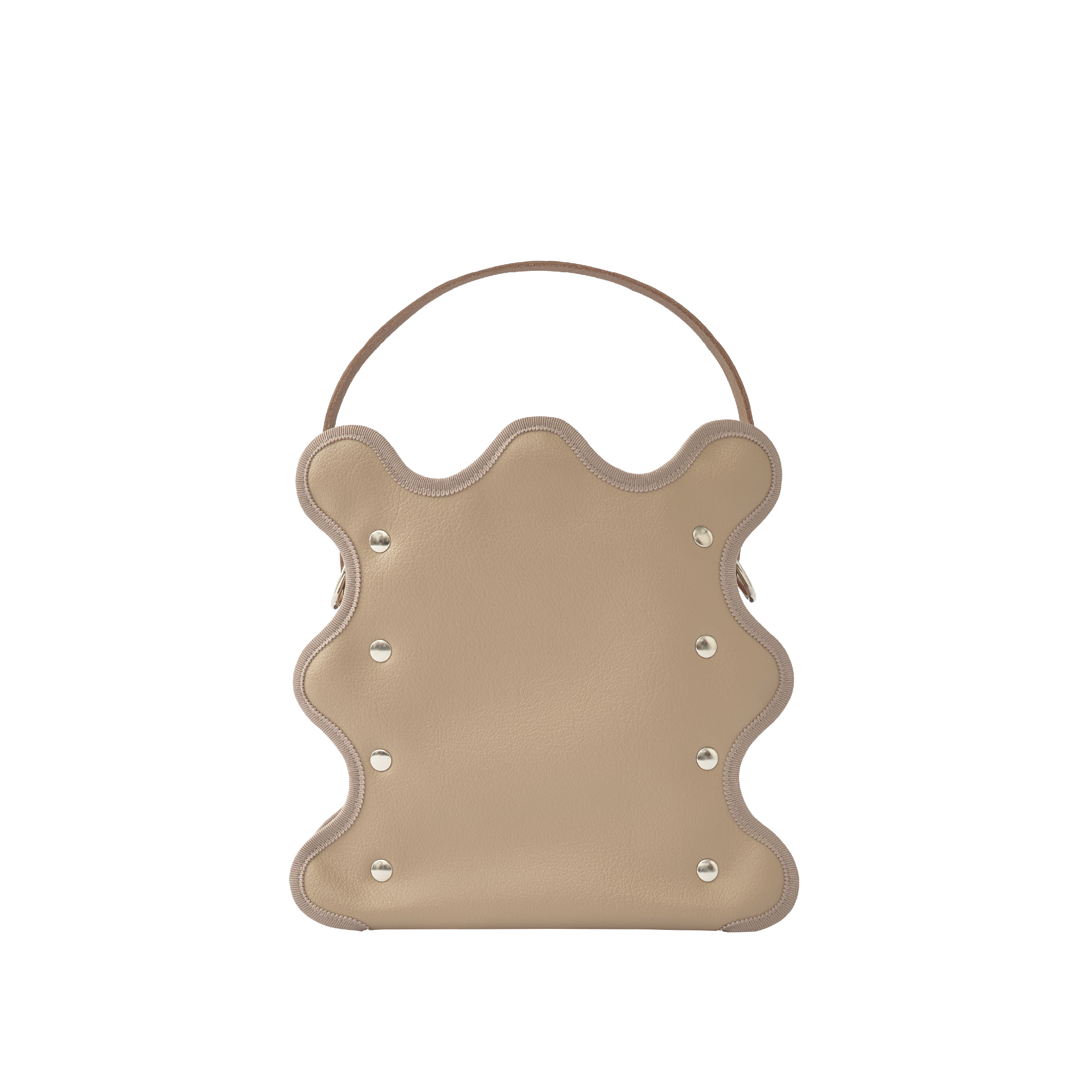 nori enomoto mardi matin チェーンストラップ付きのバケット型バッグ。350mlペットボトルが収まるマチあり。Dカン付きでチャームの取り付けも可能。和装や結婚式、フォーマルシーンにも対応。