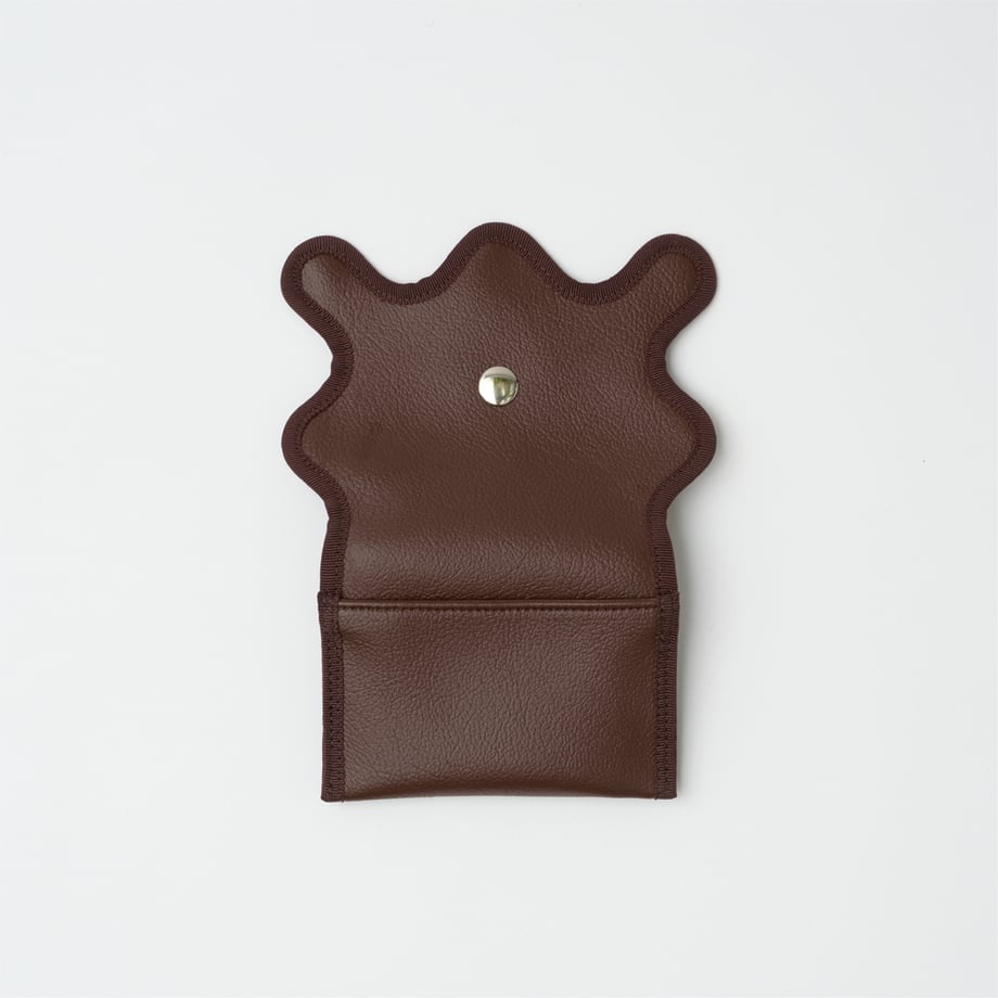 nori enomoto wave mini 定期や名刺、コインなどをすっきり収納できる多機能パスケース。日常使いに活躍し、ギフトにも最適なユニセックスデザイン。