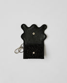 nori enomoto wave purse 2つのポケットとカラビナ付きの多機能パスケース。ギフトに最適なコンパクトなデザイン。ユニセックスでミニ財布としても活躍。