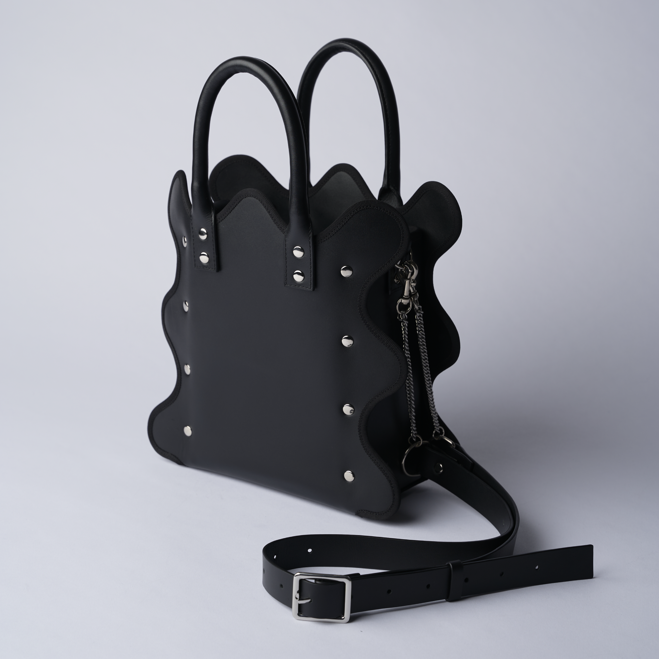 grand mardi matin / black – nori enomoto grand mardi matin / black – nori enomoto