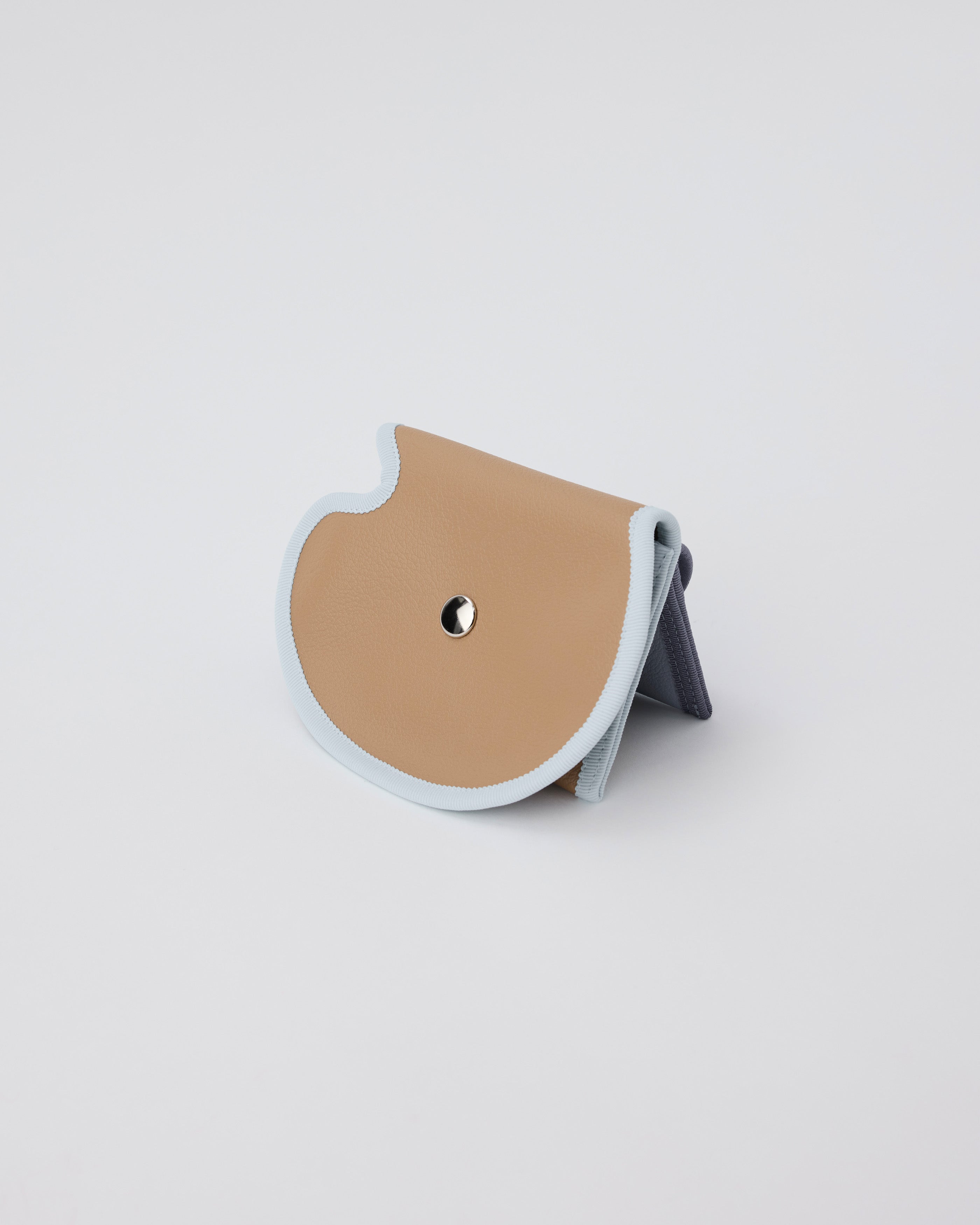 broken wave purse Q / taupe × iris – nori enomoto