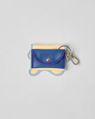 nori enomoto　wave purse　2つのポケットとカラビナ付きの多機能パスケース。ギフトに最適なコンパクトなデザイン。ユニセックスでミニ財布としても活躍。