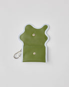 nori enomoto　wave purse　2つのポケットとカラビナ付きの多機能パスケース。ギフトに最適なコンパクトなデザイン。ユニセックスでミニ財布としても活躍。