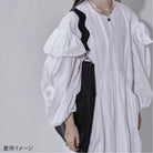 nori enomoto　jeudi soir　A4サイズ対応の2WAYショルダーバッグ。軽量かつ大容量で、通勤・通学やデイリーユースに最適。取り外し可能なショルダーベルトと、チャームが付けられるDカン付き。内ポケットあり。