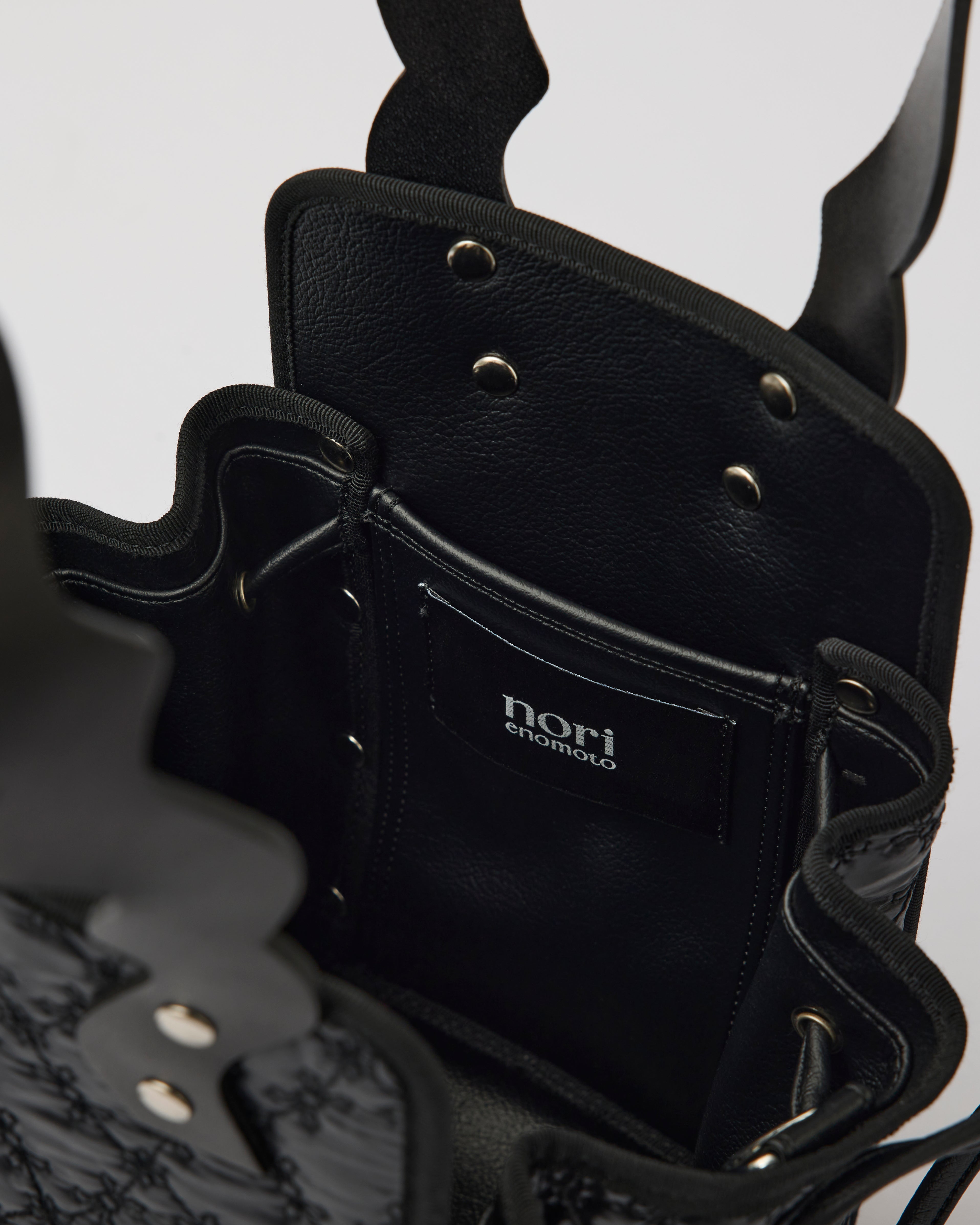 wave mini wallet / black – nori enomoto