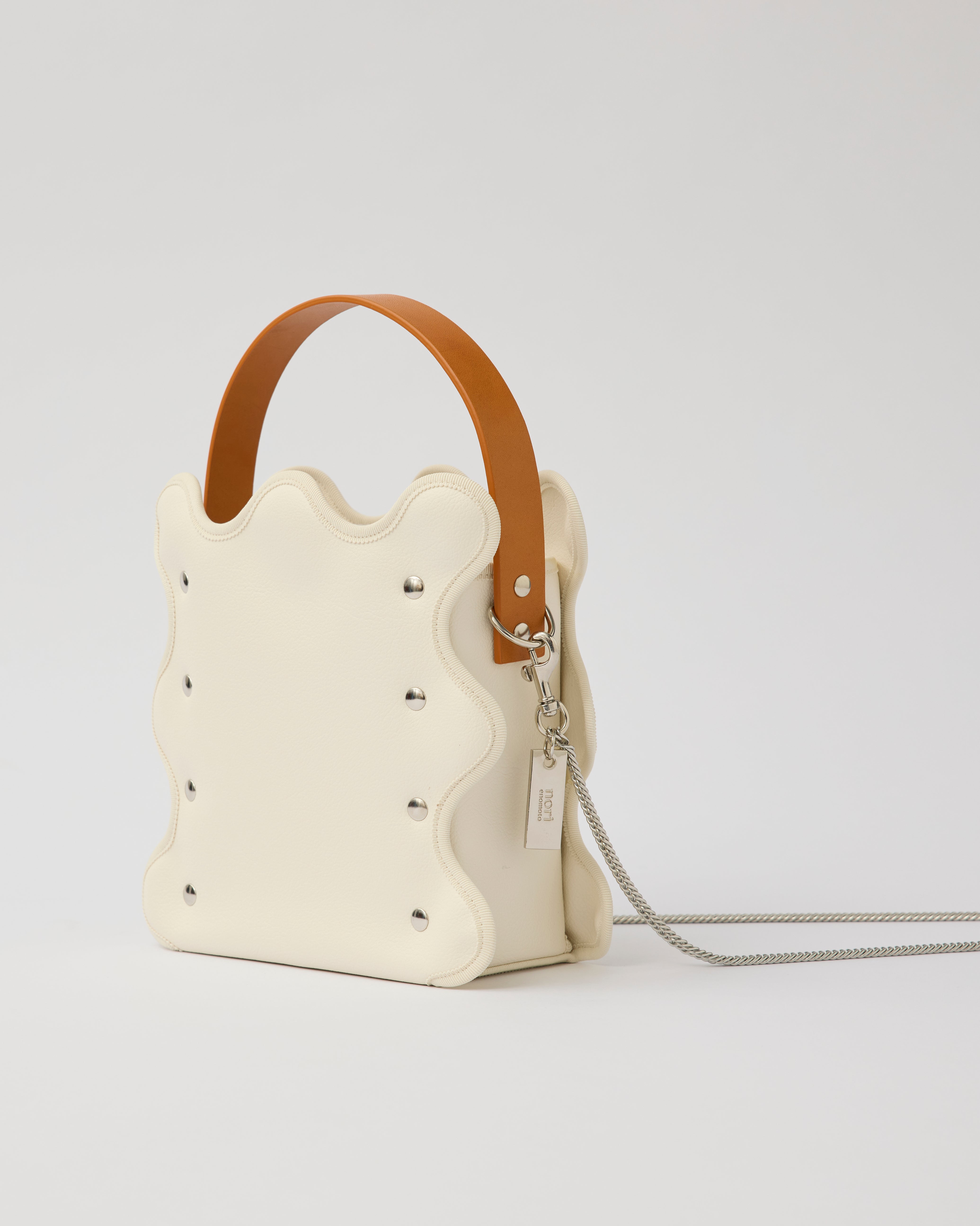 mardi matin / ivory – nori enomoto