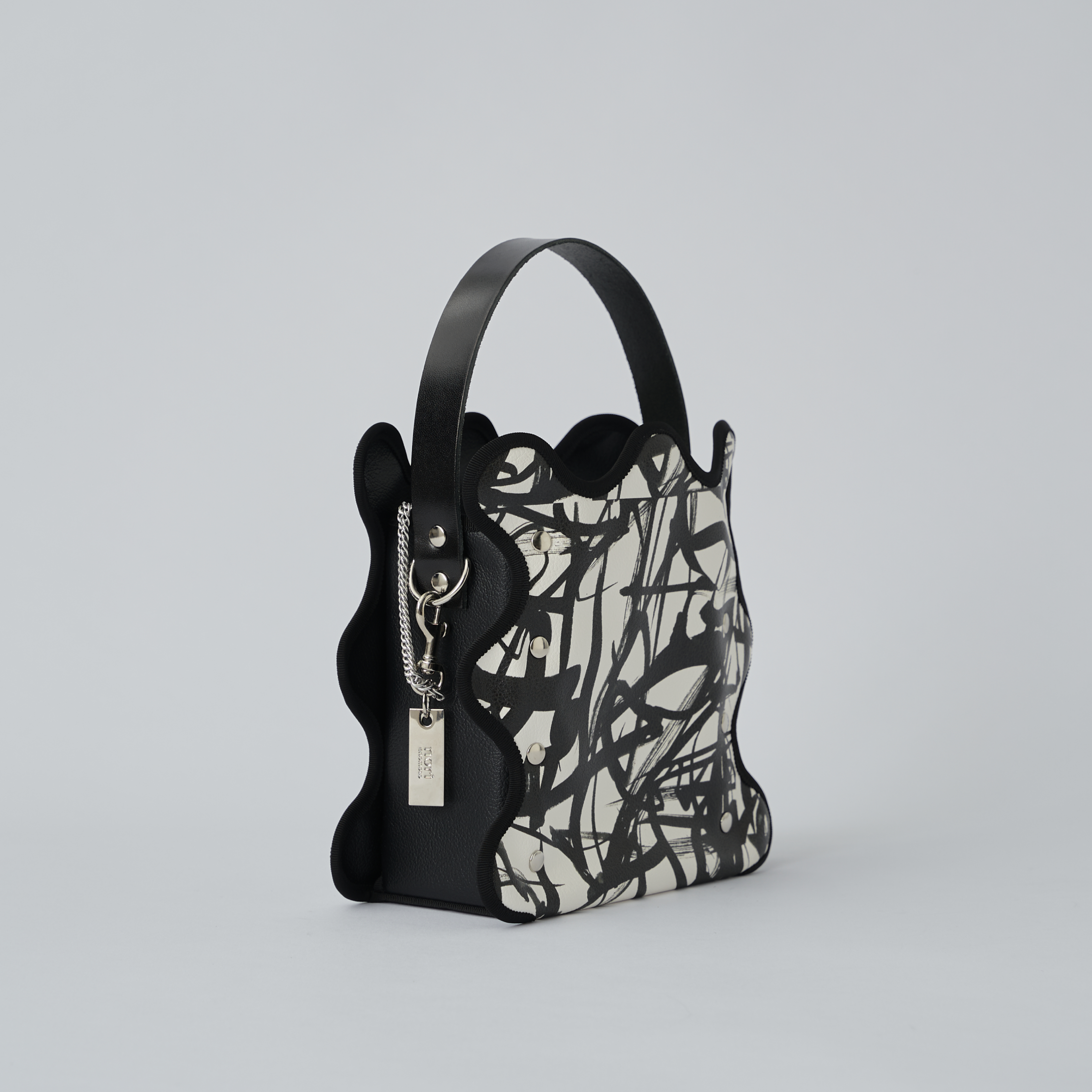 バッグ norienomoto mardi matin brown mardi matin / sumi-e / black – nori enomoto