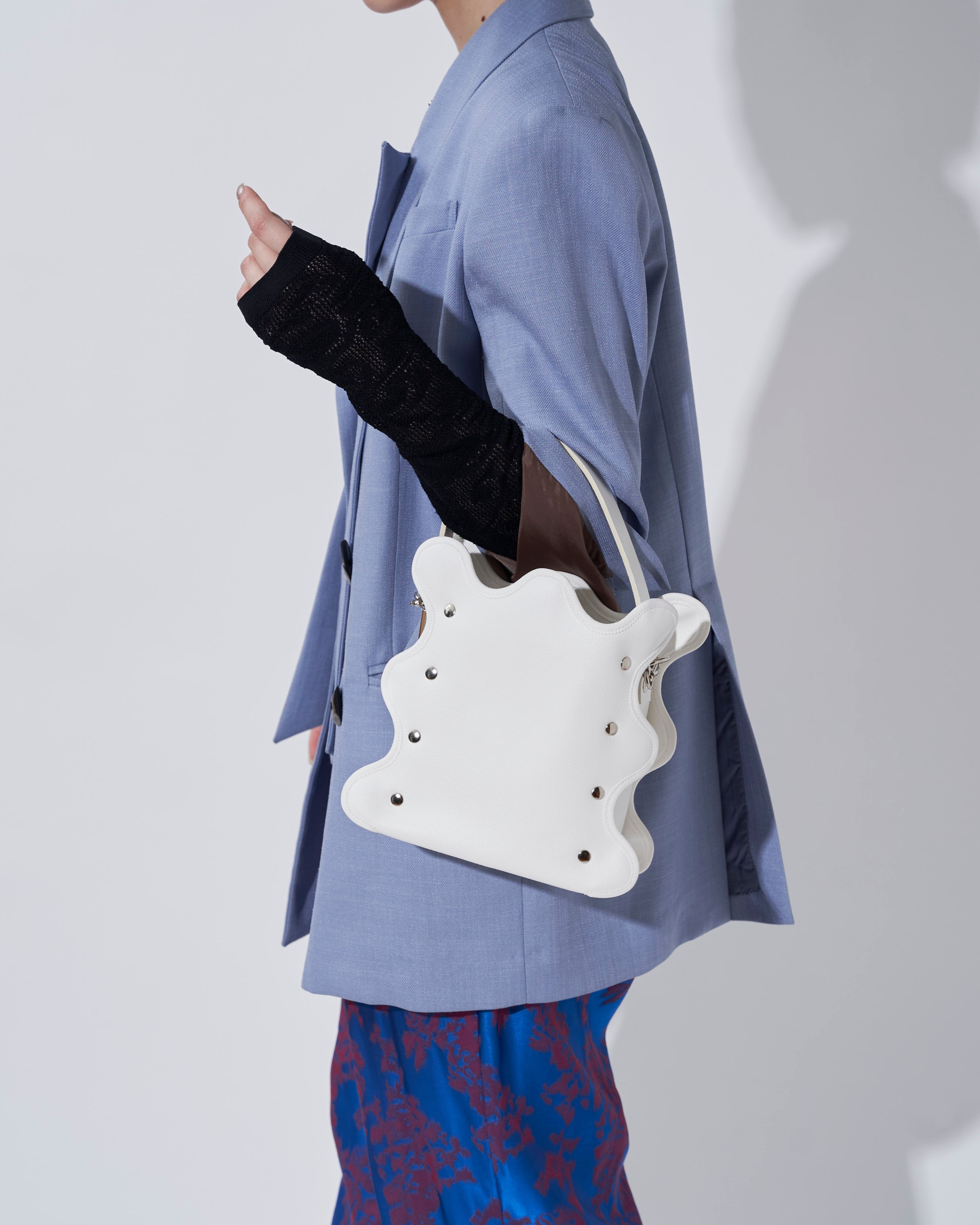 mardi matin / white – nori enomoto