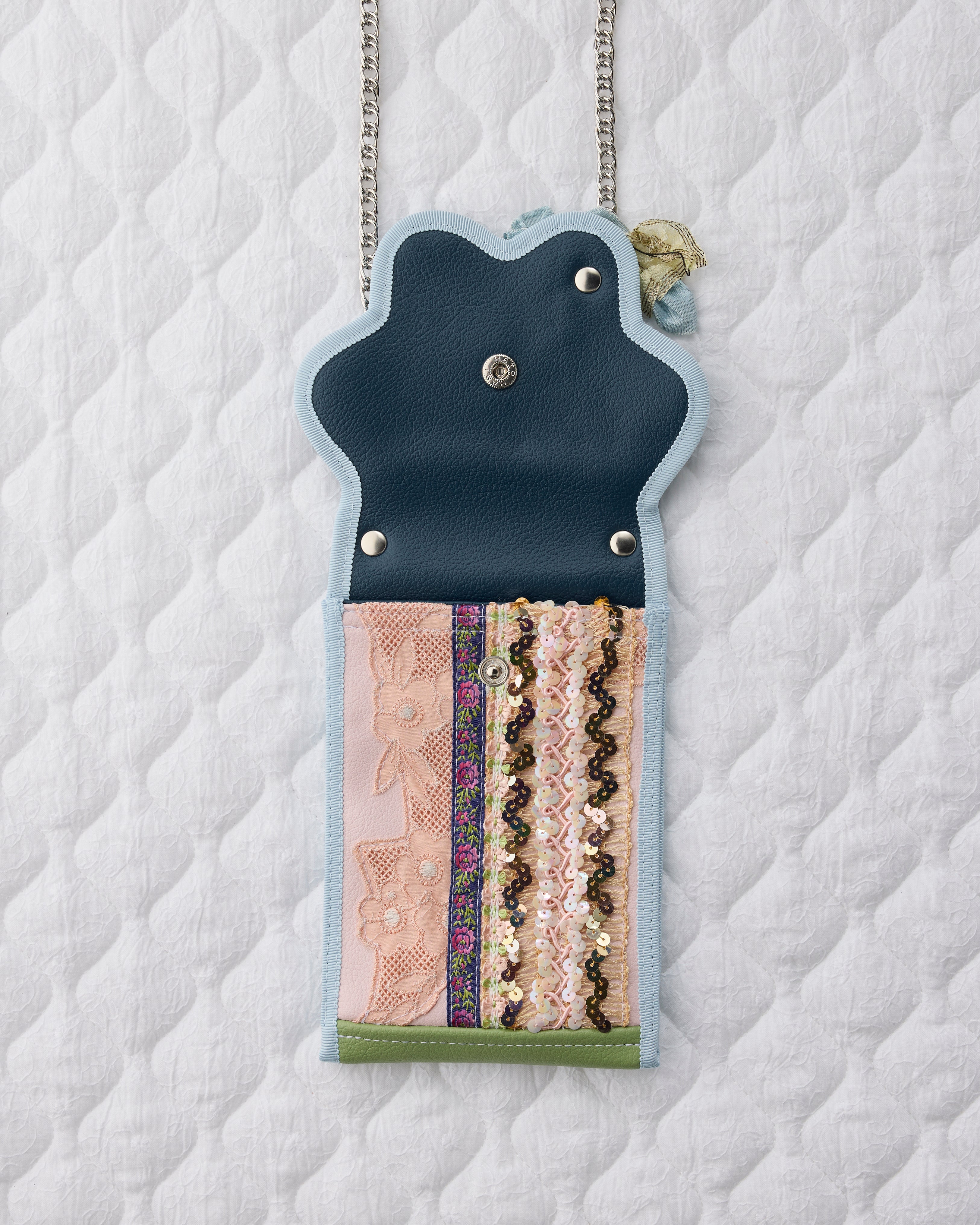 ノリエノモト paris special twinkle wave phone holder パリスペ 限定 スマホショルダー 前後ポケット付き ヴィンテージリボン