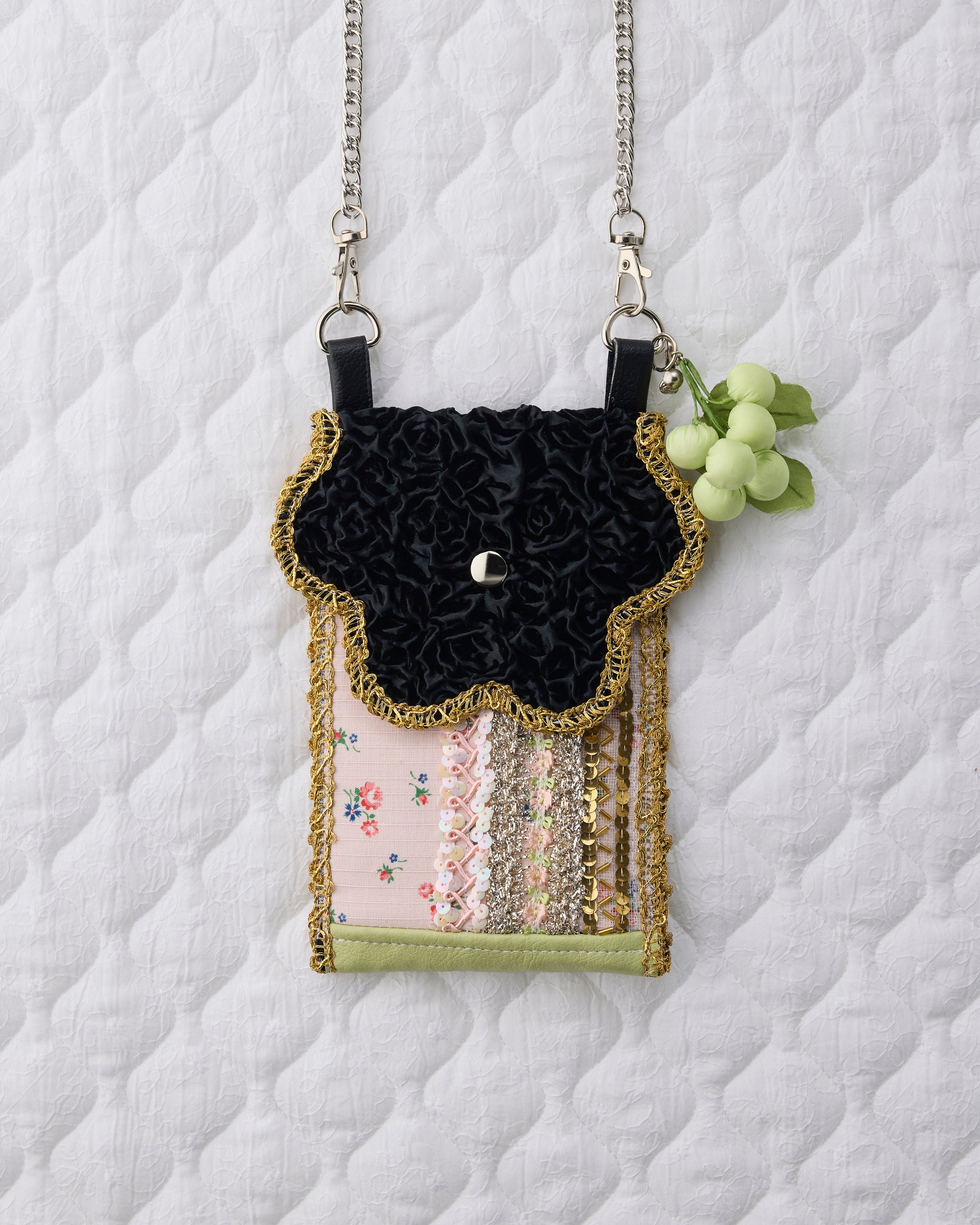 ノリエノモト paris special twinkle wave phone holder パリスペ 限定 スマホショルダー 前後ポケット付き ヴィンテージリボン