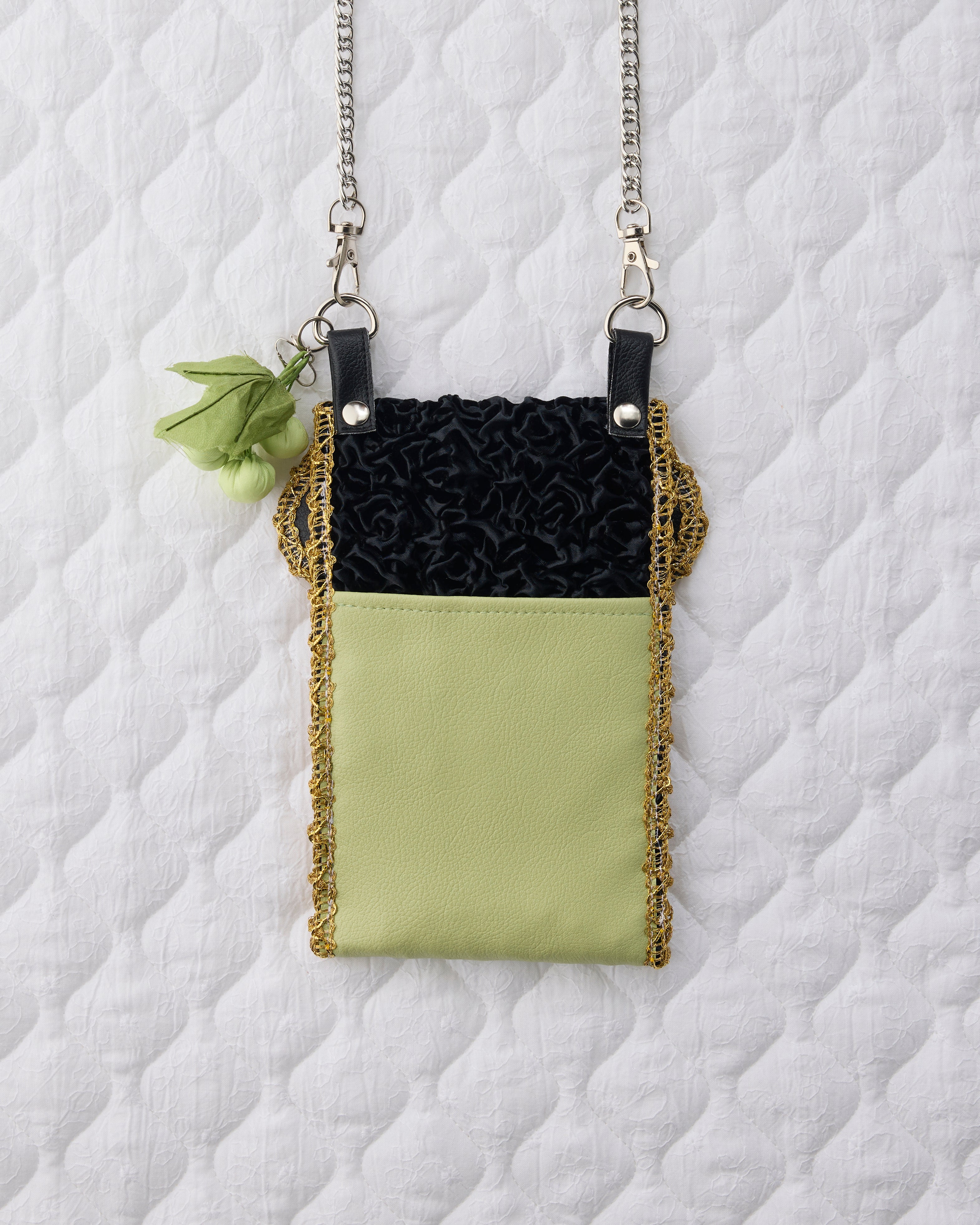 ノリエノモト paris special twinkle wave phone holder パリスペ 限定 スマホショルダー 前後ポケット付き ヴィンテージリボン