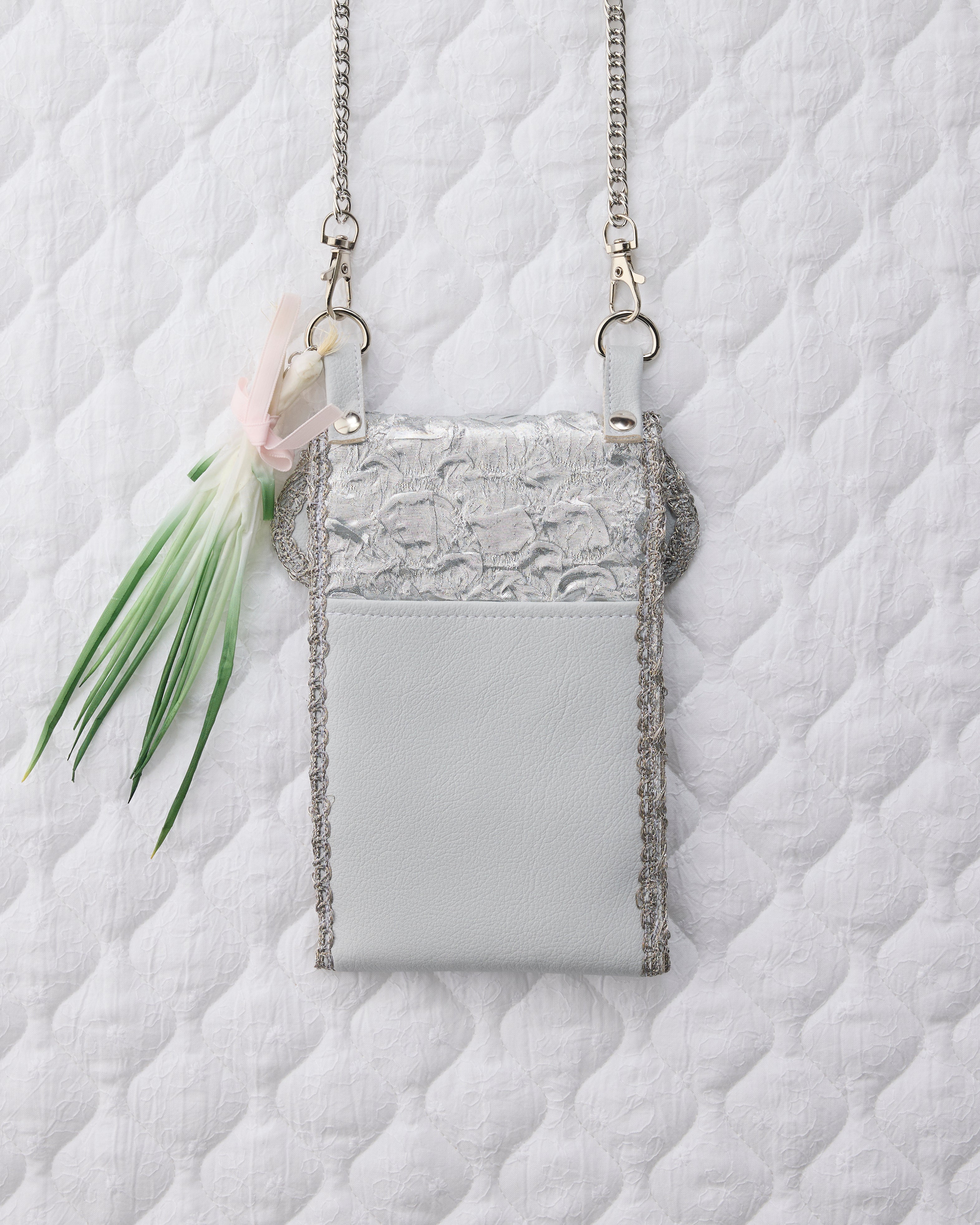 ノリエノモト paris special twinkle wave phone holder パリスペ 限定 スマホショルダー 前後ポケット付き ヴィンテージリボン