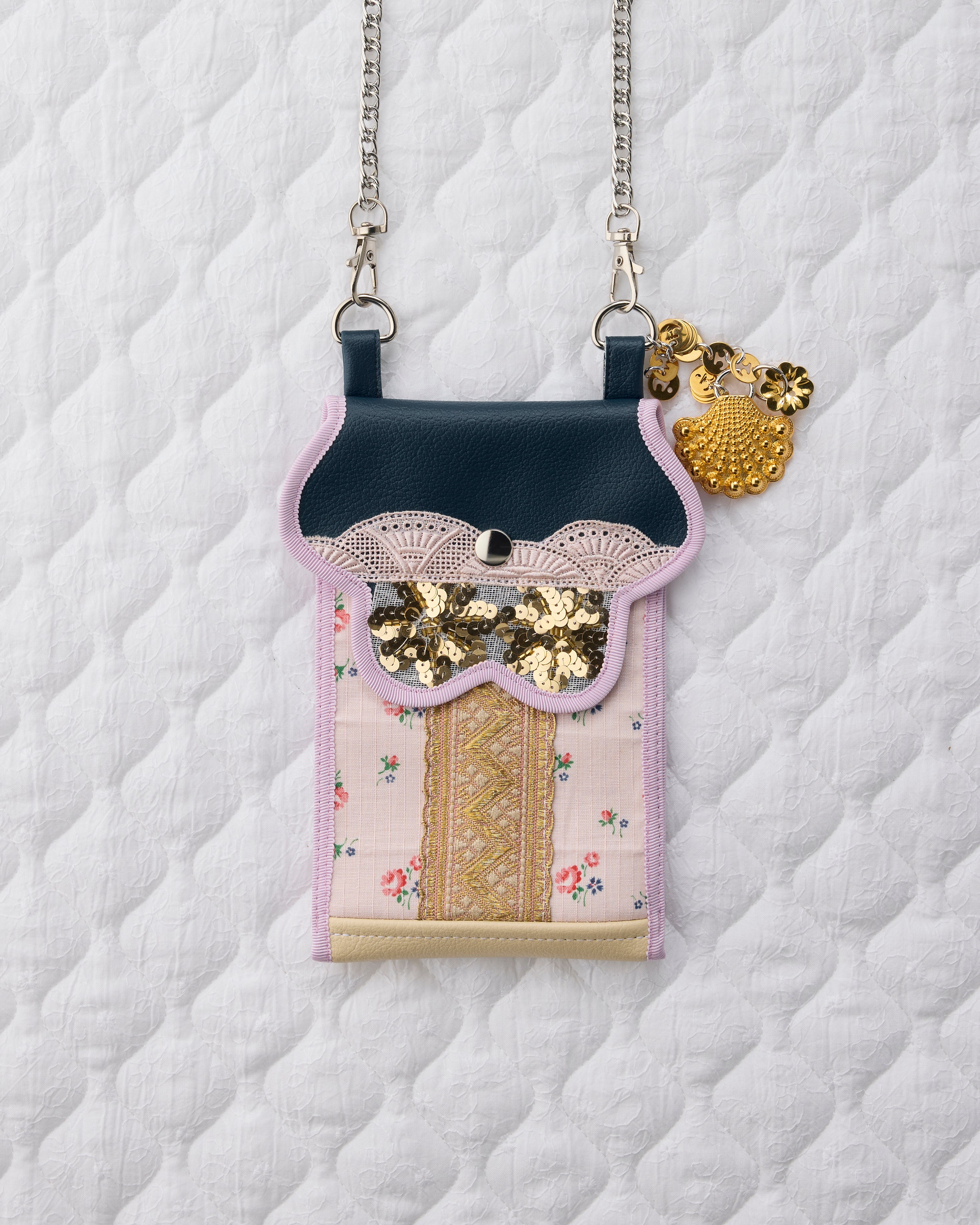 ノリエノモト paris special twinkle wave phone holder パリスペ 限定 スマホショルダー 前後ポケット付き ヴィンテージリボン