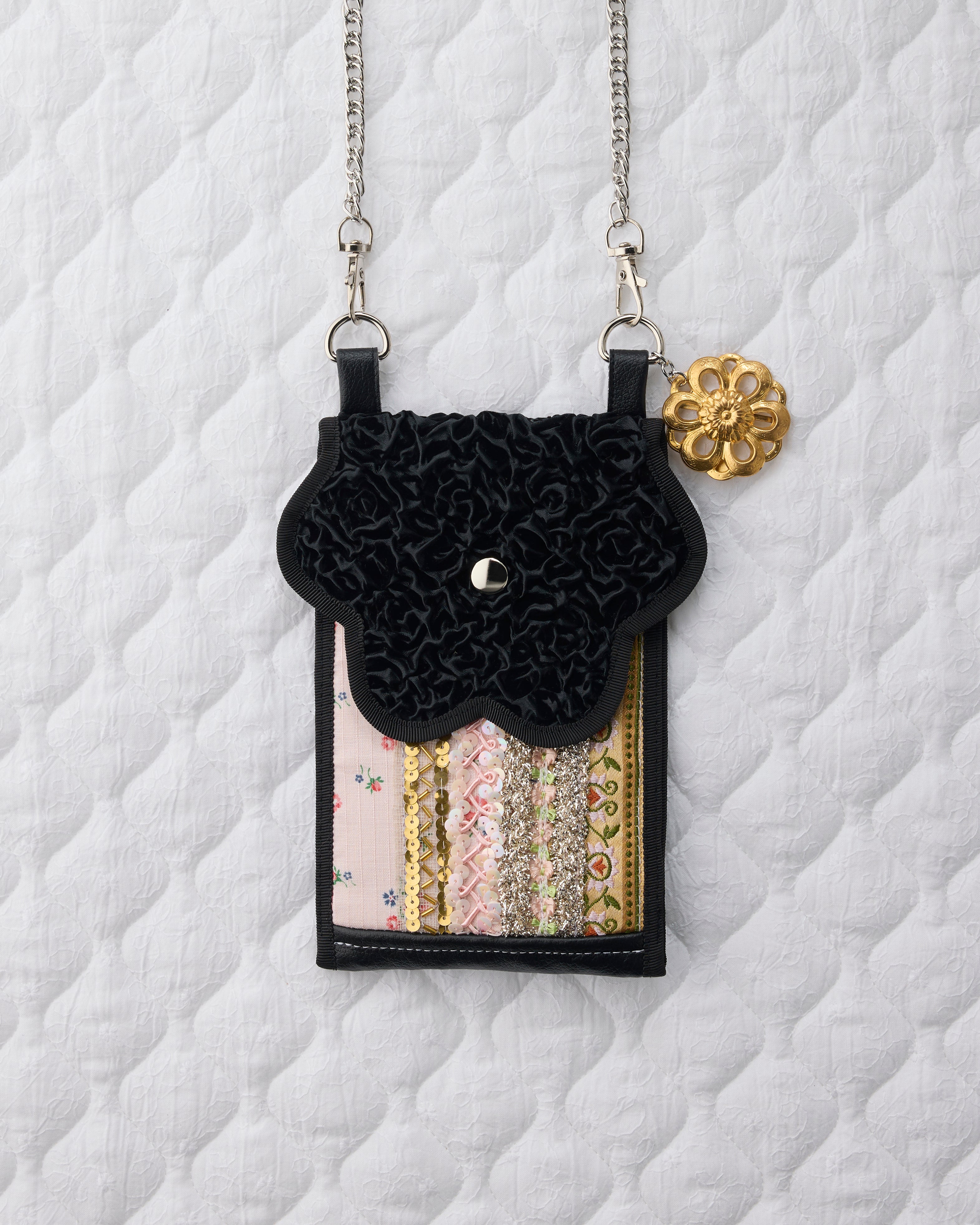 ノリエノモト paris special twinkle wave phone holder パリスペ 限定 スマホショルダー 前後ポケット付き ヴィンテージリボン