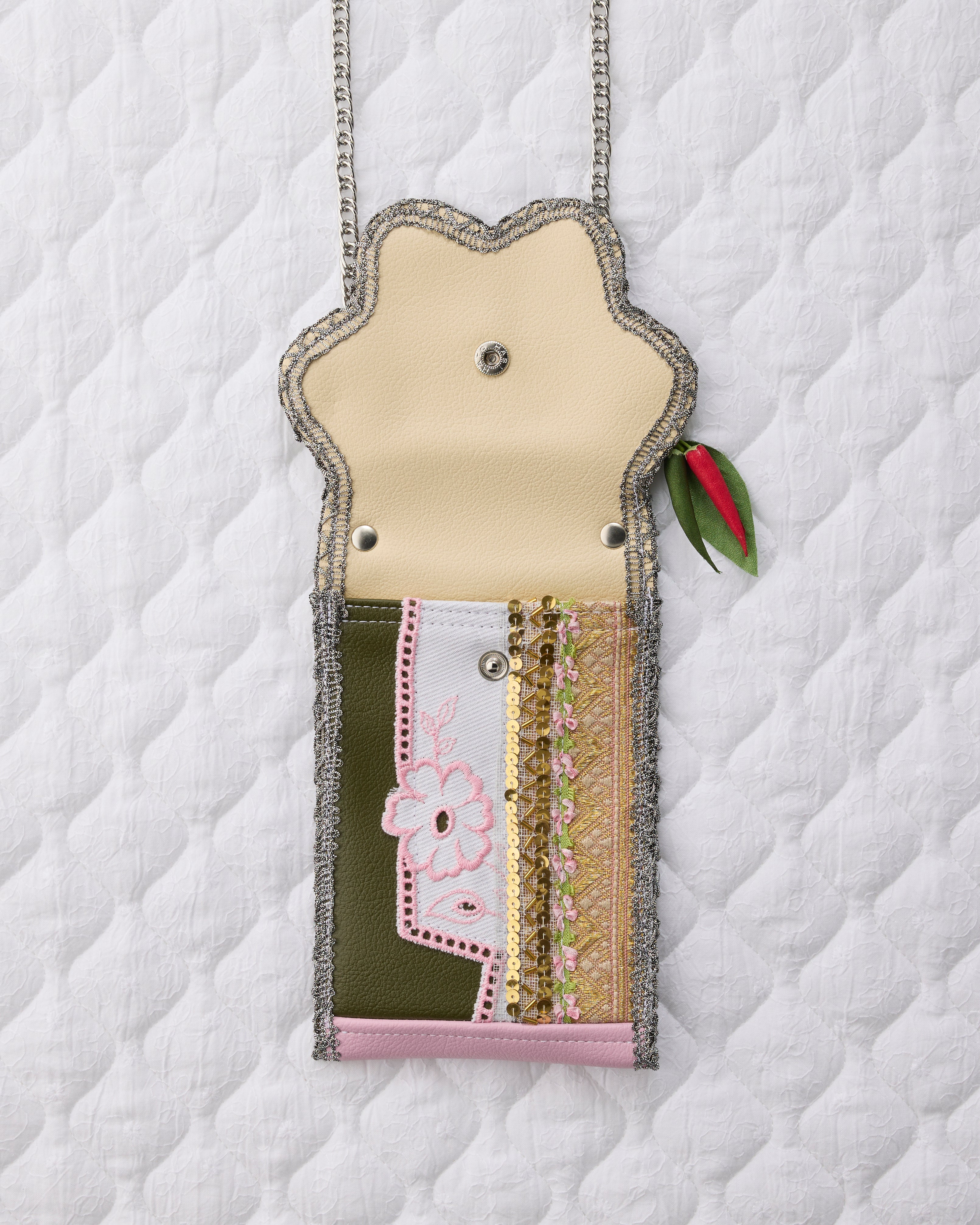 ノリエノモト paris special twinkle wave phone holder パリスペ 限定 スマホショルダー 前後ポケット付き ヴィンテージリボン