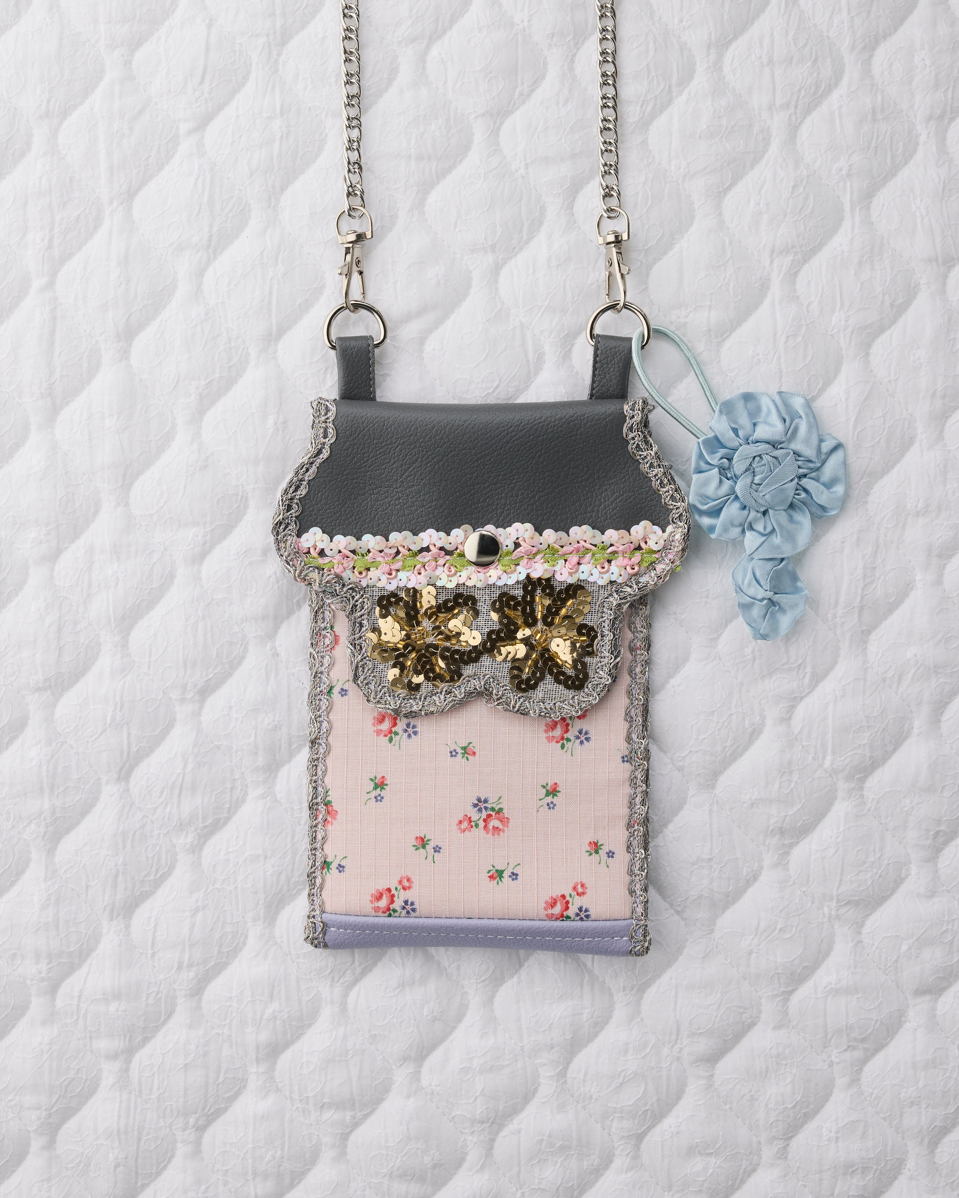 ノリエノモト paris special twinkle wave phone holder パリスペ 限定 スマホショルダー 前後ポケット付き ヴィンテージリボン