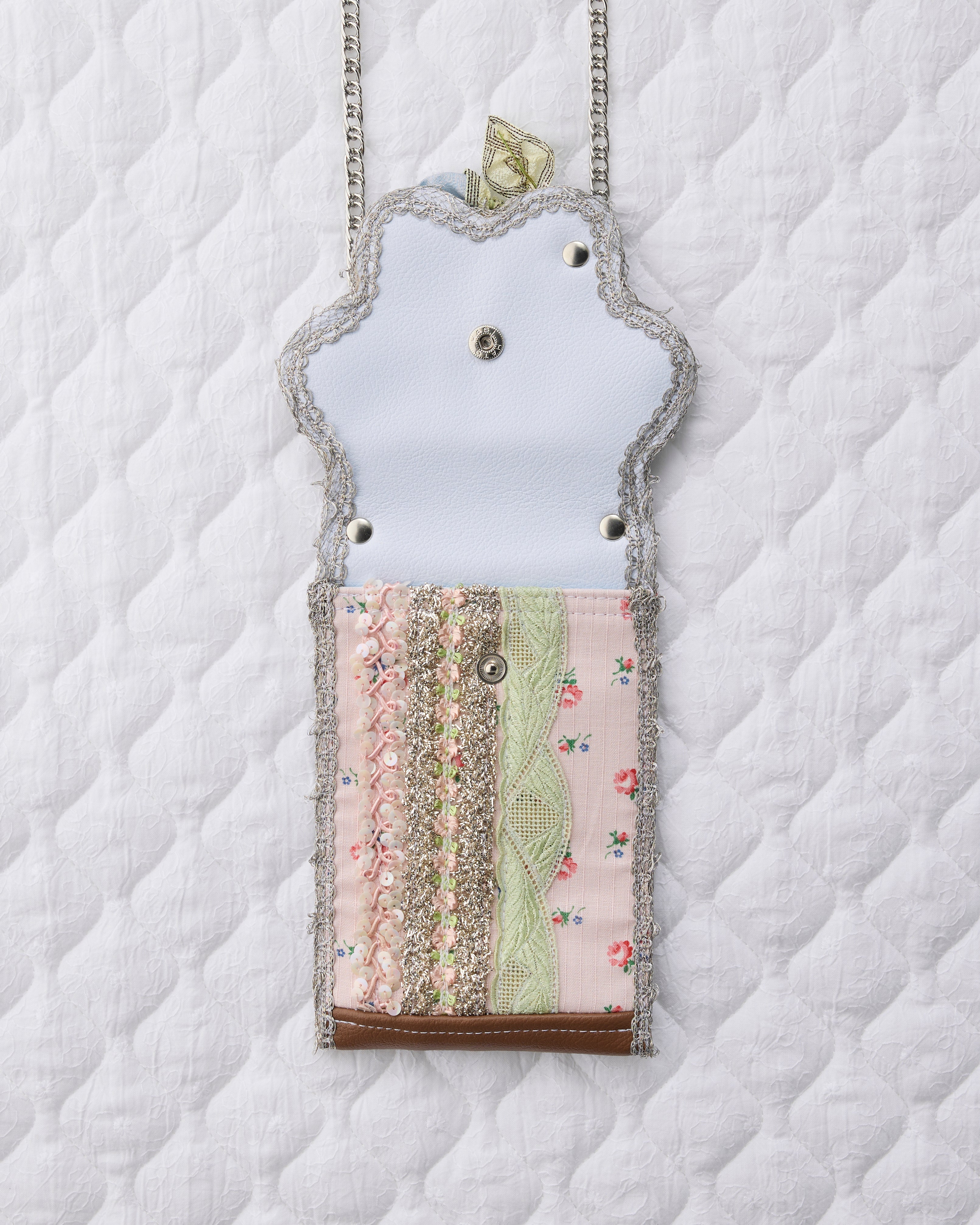 ノリエノモト paris special twinkle wave phone holder パリスペ 限定 スマホショルダー 前後ポケット付き ヴィンテージリボン