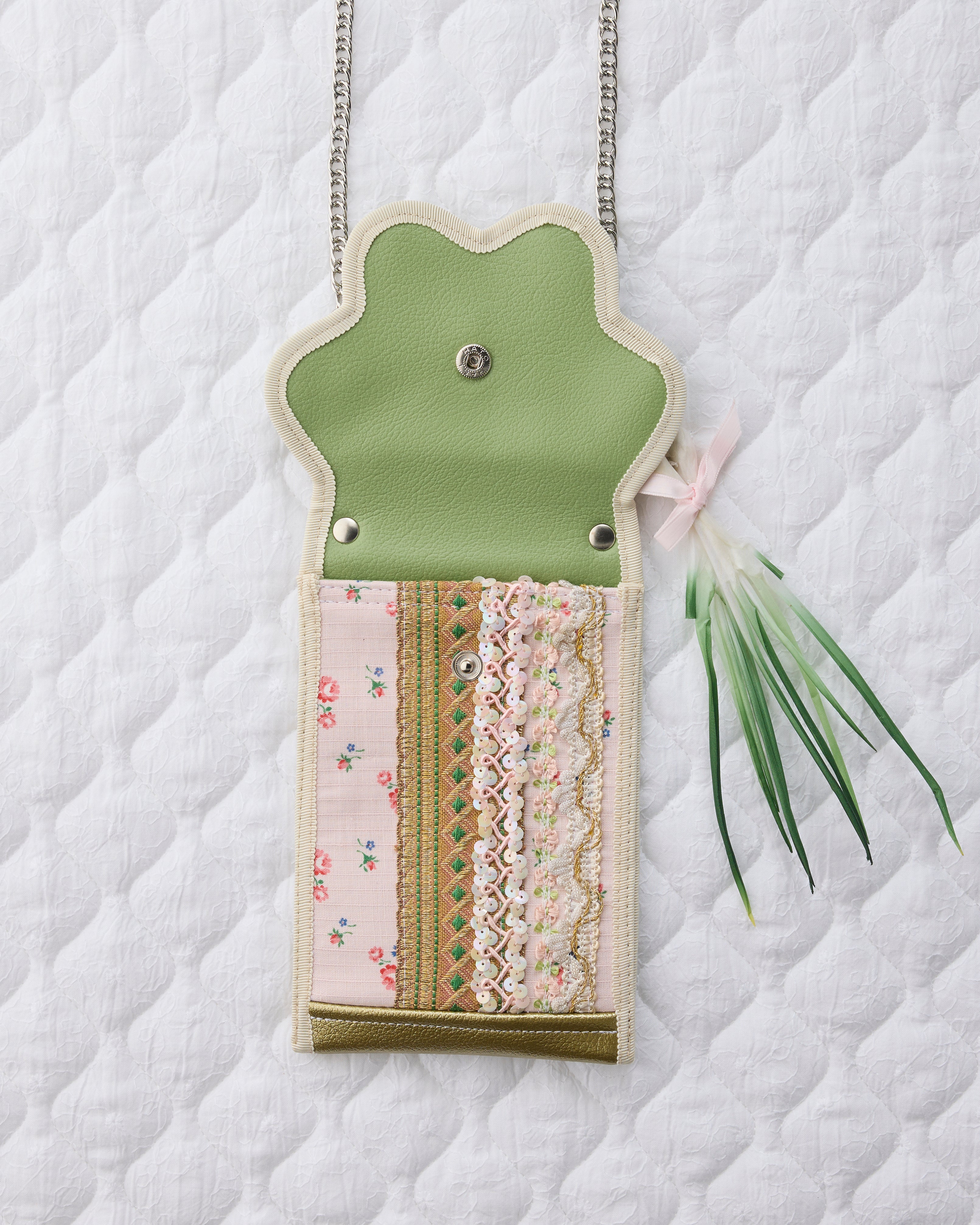 ノリエノモト paris special twinkle wave phone holder パリスペ 限定 スマホショルダー 前後ポケット付き ヴィンテージリボン