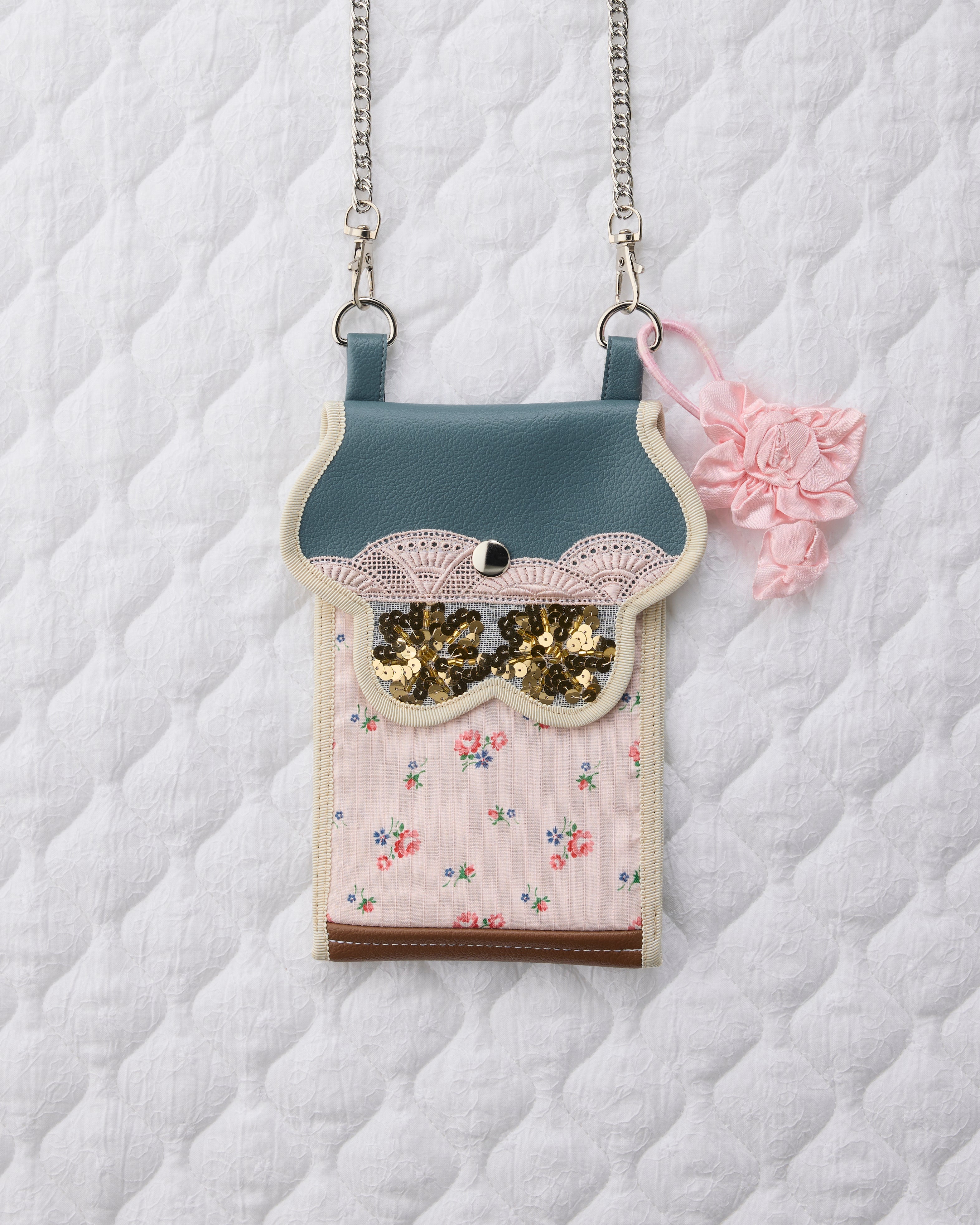 ノリエノモト paris special twinkle wave phone holder パリスペ 限定 スマホショルダー 前後ポケット付き ヴィンテージリボン