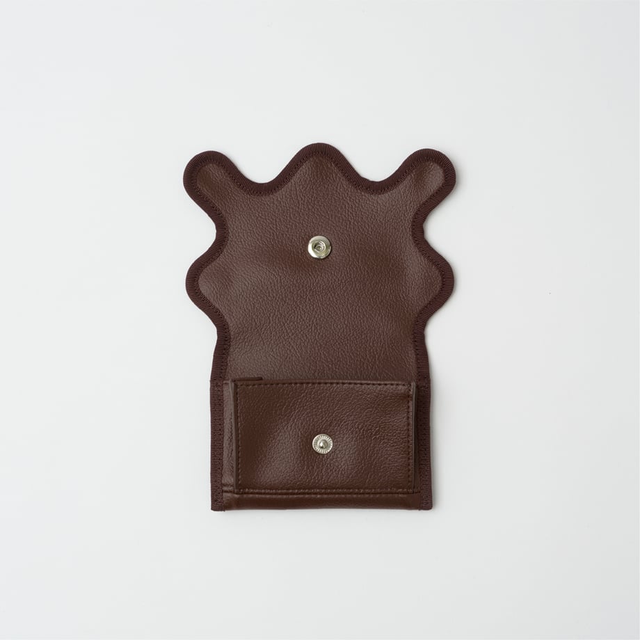 nori enomoto　wave mini　定期や名刺、コインなどをすっきり収納できる多機能パスケース。日常使いに活躍し、ギフトにも最適なユニセックスデザイン。