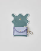 nori enomoto　wave purse　2つのポケットとカラビナ付きの多機能パスケース。ギフトに最適なコンパクトなデザイン。ユニセックスでミニ財布としても活躍。