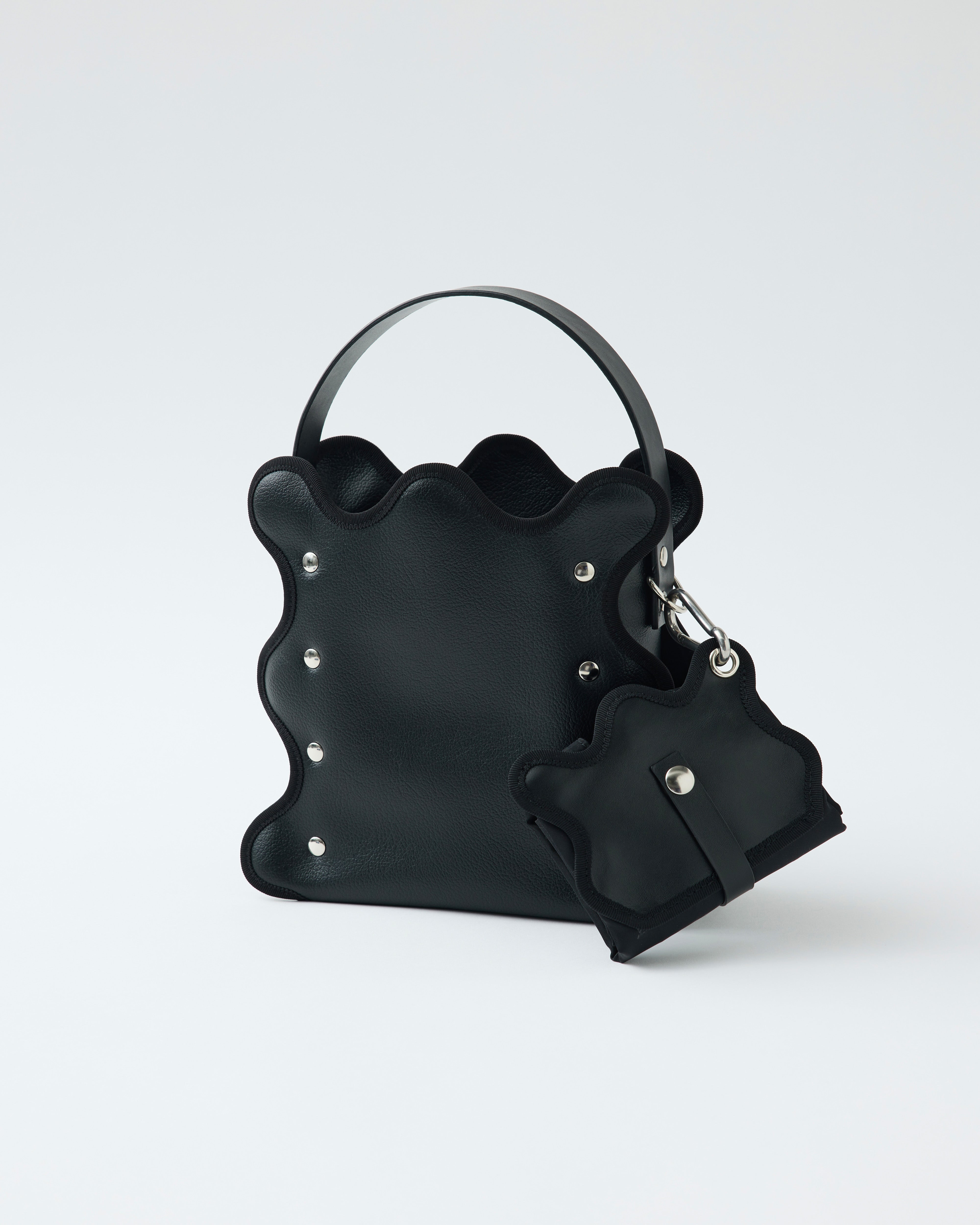 wave foldable bag / black – nori enomoto