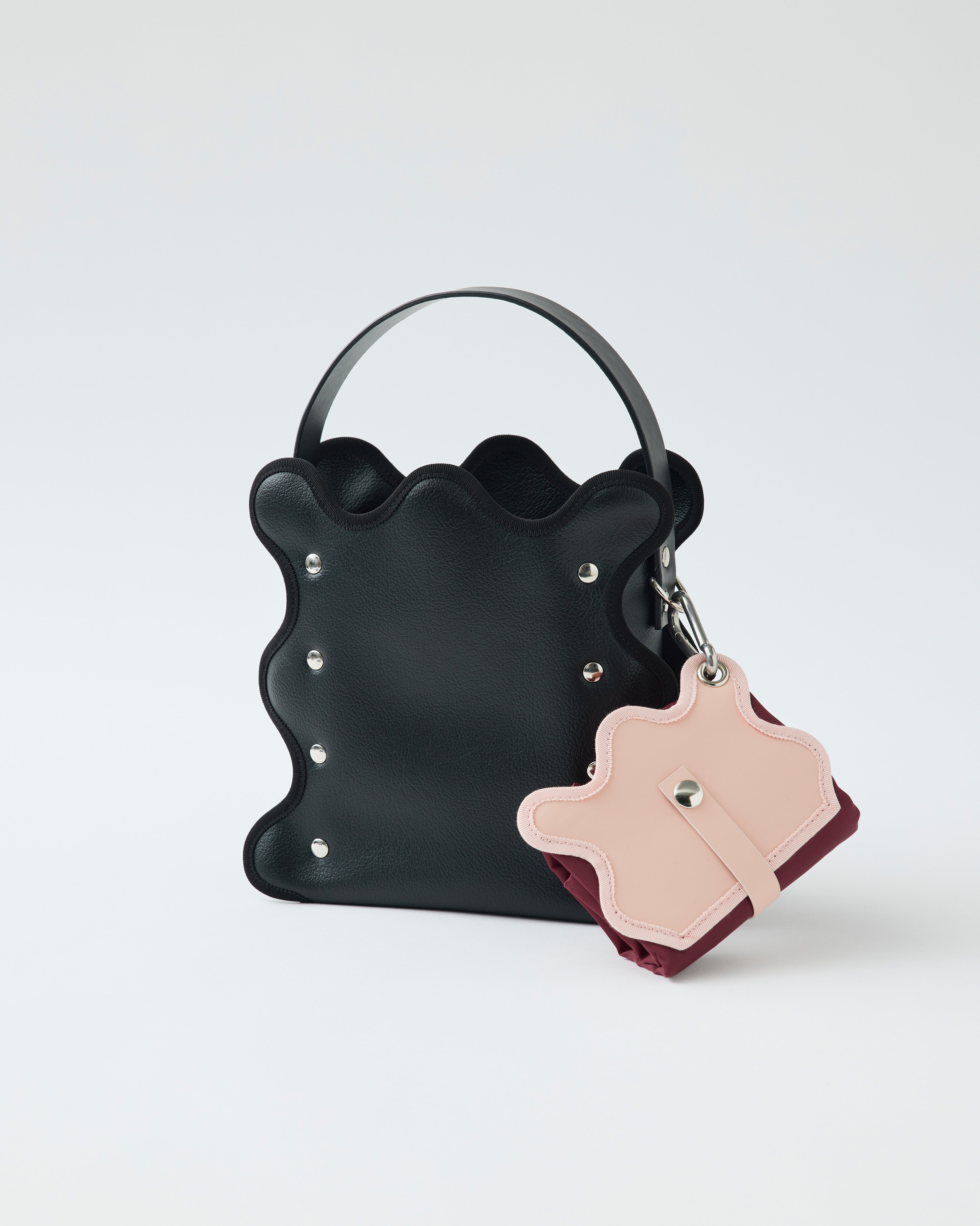 wave foldable bag / black – nori enomoto