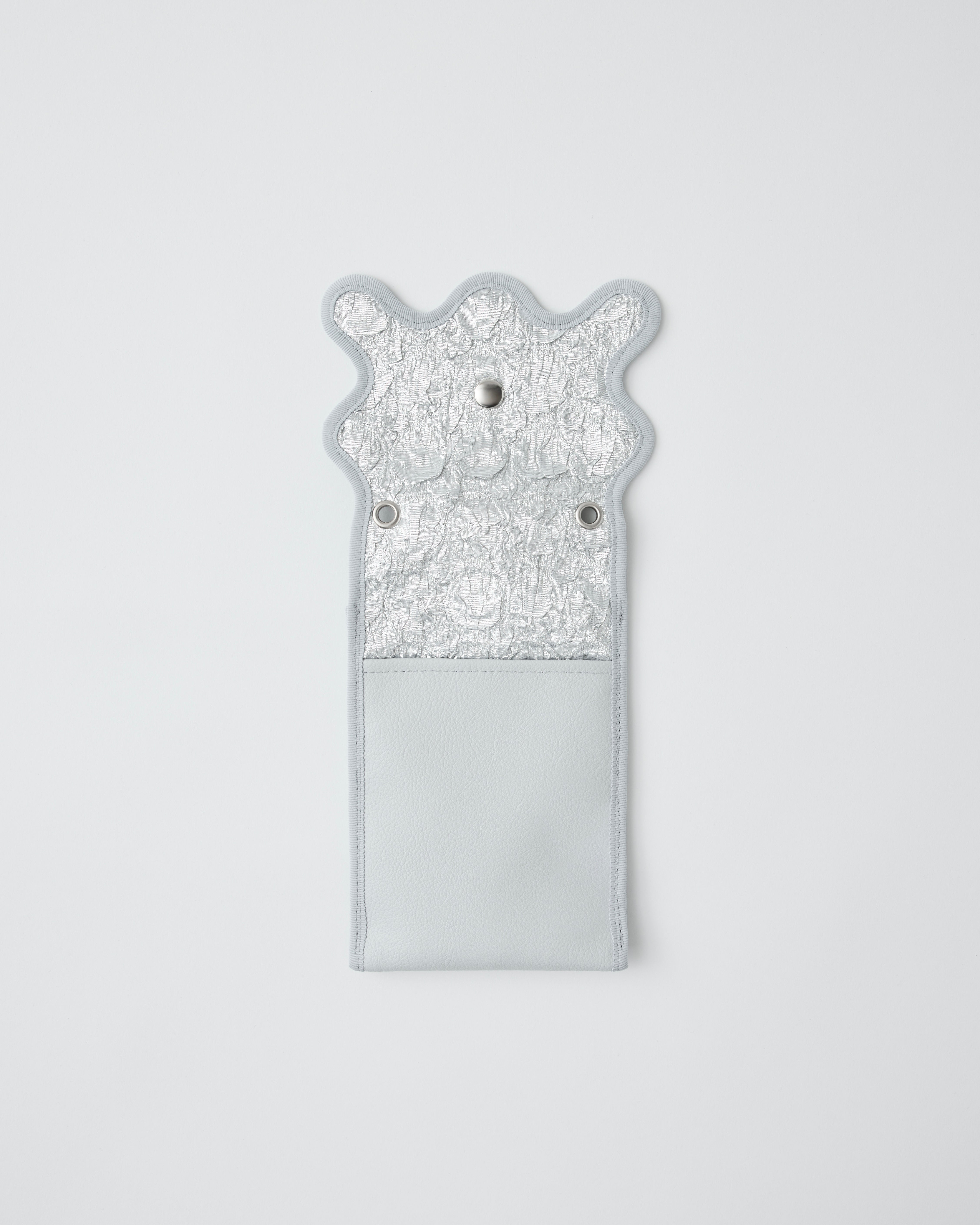 バッグ norienomoto wave phone holder / silver wave phone holder / silver – nori enomoto