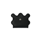 nori enomoto　wave mini wallet　表面にエンボスロゴを施した三つ折り仕様のウォレット。小銭入れ、紙幣ポケット、カードスリットを備えた多機能コンパクト財布。