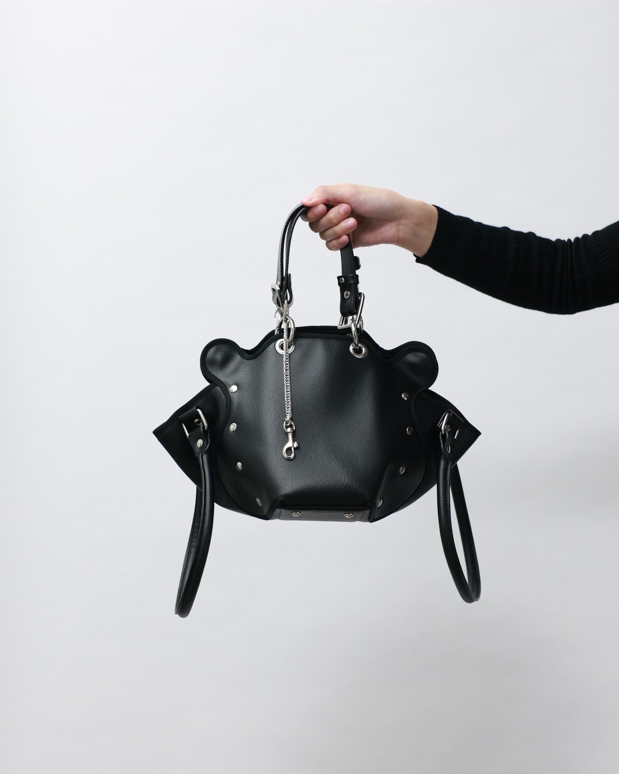 dimanche nuit / black – nori enomoto